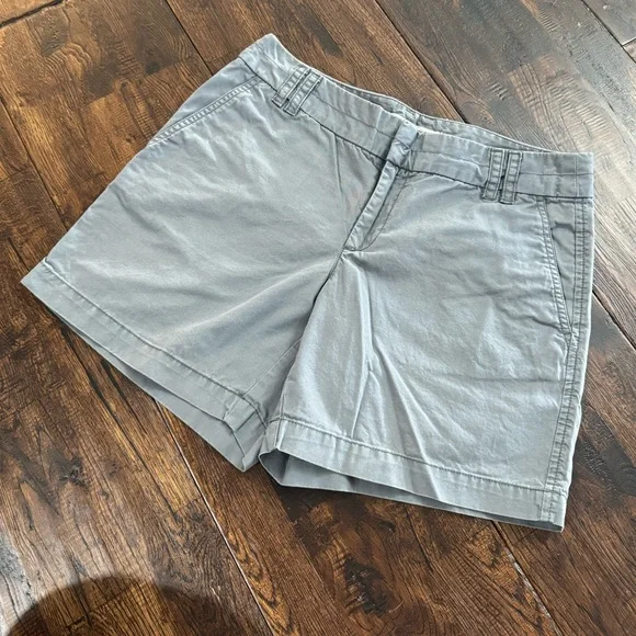 Ann Taylor LOFT Gray Casual Shorts Size 2 - Picture 5 of 15